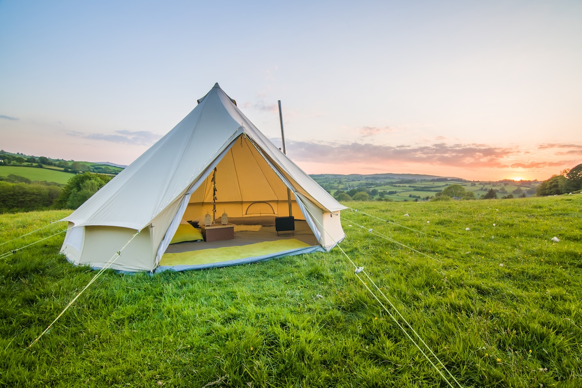 5m bell tent with stove hole