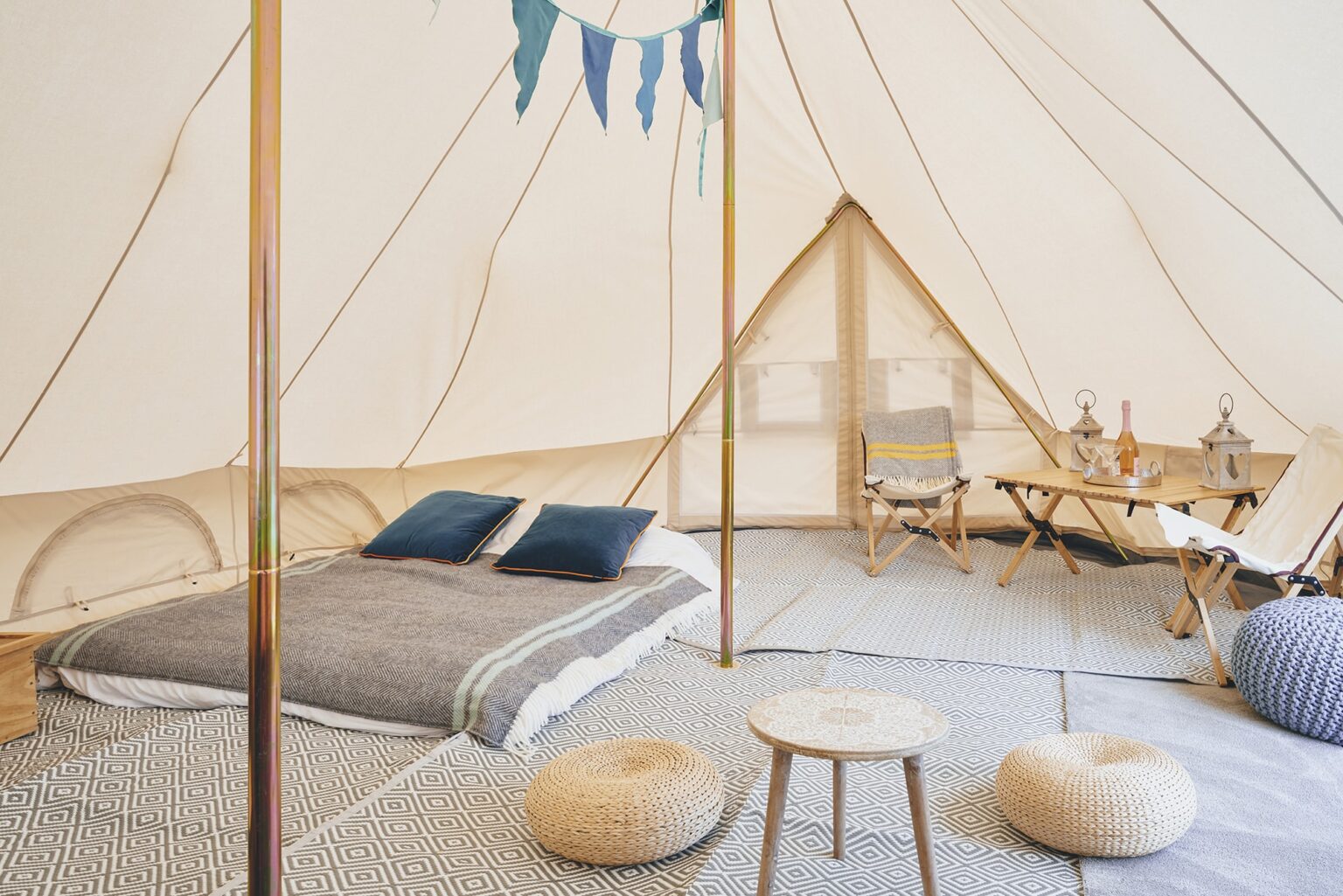 6 x 4m Emperor Bell Tent Life Under Canvas